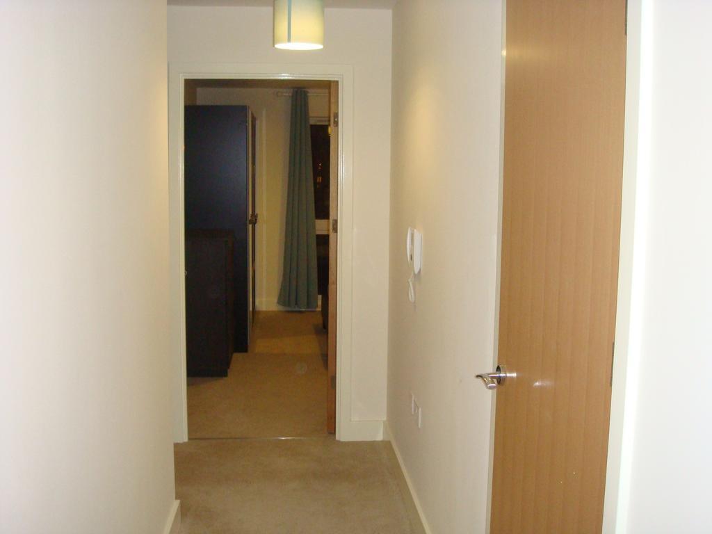 Greenwich House London Room photo